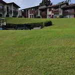 T3 Proche D'espelette Dans Domaine Avec Piscine *